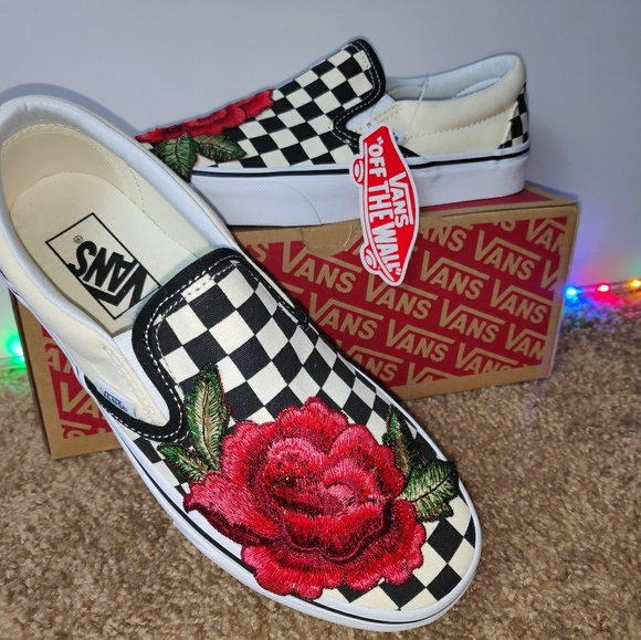 Checkerboard floral slip-on vans - Picture 2 of 7
